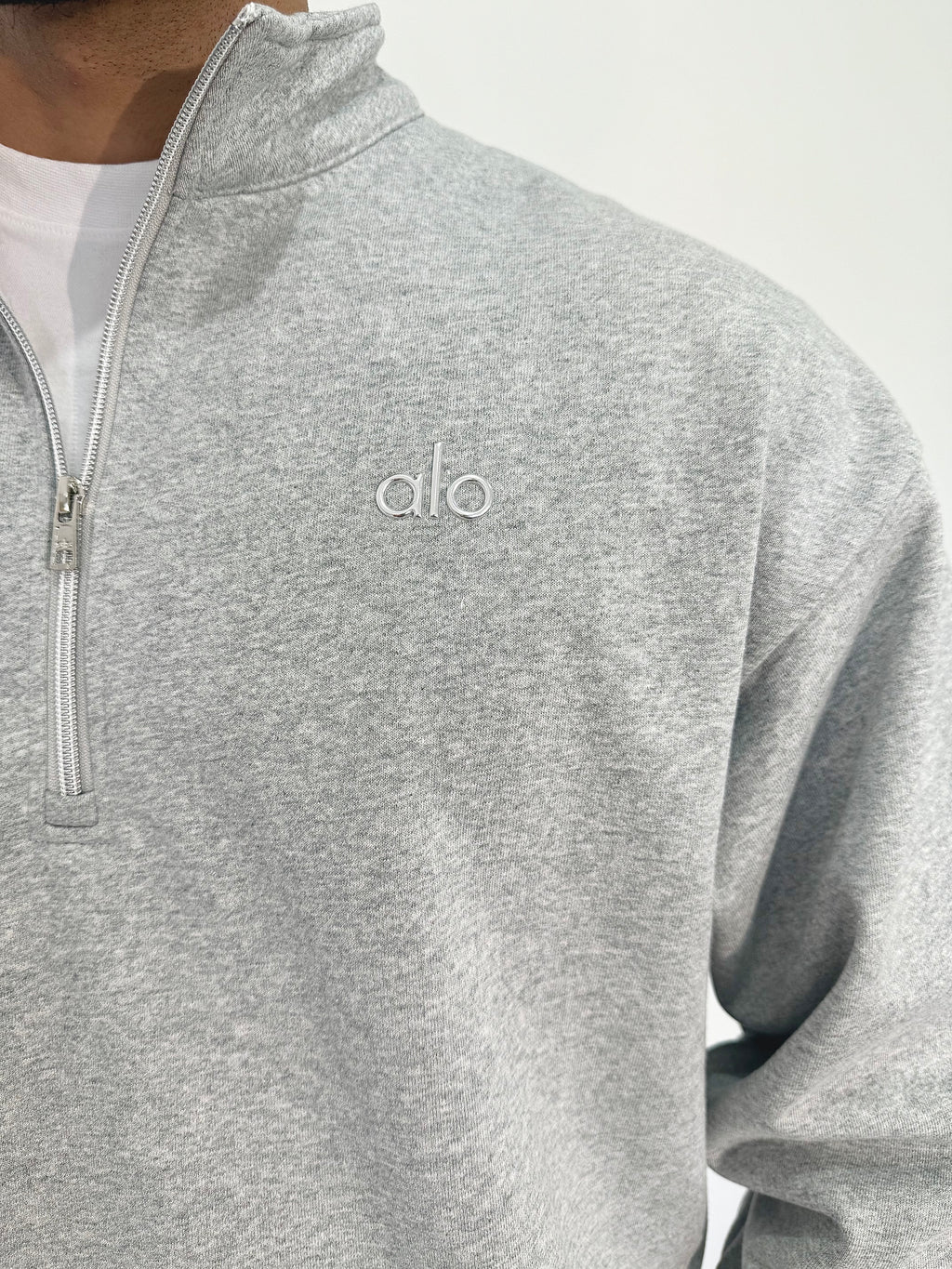 ALO ACCOLADE SET GREY